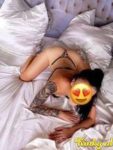 rossa-escort-via-kinky-68f78a44f044d900134e205c