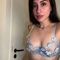 ariana-prive-ontvangst-via-kinky-68e094cdf6c6eb0013e5f84b