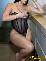 Camila - Sensual Latina Confirmation video call