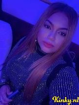 celine-escort-via-kinky-68dfbc4b4884f30013e8ac7c
