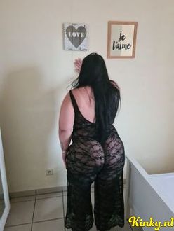 eliza-escort-via-kinky-68dfd7d839a405001305f3a5