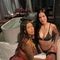 yngrid-&-stella-prive-ontvangst-via-kinky-68dfab4f7e9b92001310b7ea