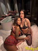 yngrid-&-stella-prive-ontvangst-via-kinky-68dfab4f6414c600131a596b
