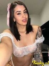 Antonella - Hot girl here for gentlemen