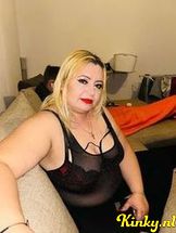 alyce-bdsm-via-kinky-68e527ba2f74810013c84c3f