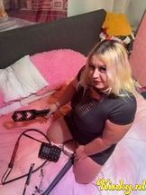 alyce-bdsm-via-kinky-68e974727e9b92001310c3f7