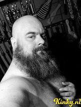 mike-bdsm-via-kinky-68e40e1639a405001305f7ae