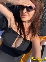 olivia-prive-ontvangst-via-kinky-68e504bc034a850013eaadef