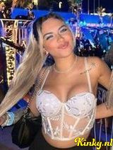 Valery - Sensual latina new here !