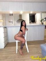 alison-prive-ontvangst-via-kinky-69236c47665fb20013637dfa