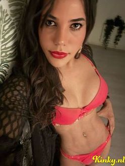 thalía-prive-ontvangst-via-kinky-6903f2f10e66ef00137b4992