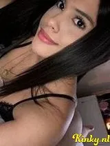 Emel - Only WhatsApp No call- waiting to take your milk