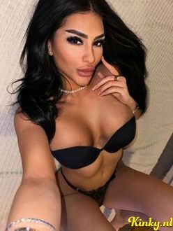 brianna-prive-ontvangst-via-kinky-68e6e46c55988d001330fac3