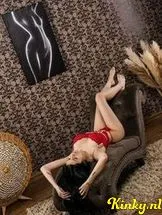 ruby-escort-via-kinky-68ef94f9c6c1e00013dac1c1