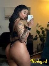 Brenda - Beauty, class and desire in one woman