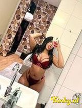 Brenda - Beauty, class and desire in one woman