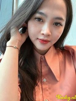 margo-virtual-sex-via-kinky-68e8b931918ef40013944335