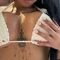 camila-prive-ontvangst-via-kinky-68e8d2852f74810013c8507c