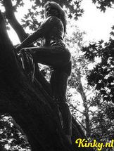 victoria-bdsm-via-kinky-68e90606034a850013eab4a4