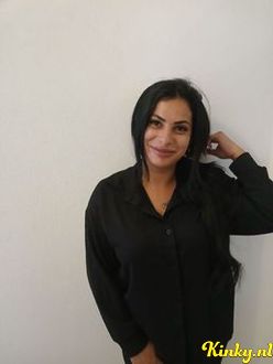 mirella-prive-ontvangst-via-kinky-68e8e036918ef4001394436a