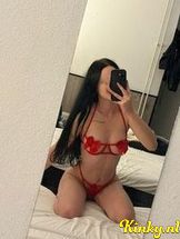 miruna-escort-via-kinky-68ea4a77034a850013eab6bb