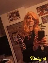 nicole-bdsm-via-kinky-6994a4db33afdc0013fc00e5