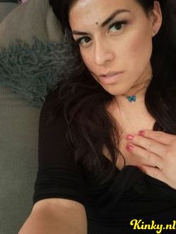 jules-escort-via-kinky-68ebd27f4884f30013e8ba22