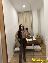 vicky-prive-ontvangst-via-kinky-691e23665a625a00138ae9b9