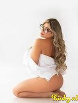 Estrella - Sexy and latina hot/ party girl