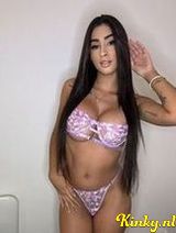 Vikky - Party party girl