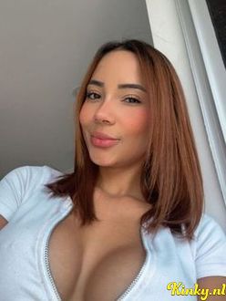 cynthia-escort-via-kinky-68ee38de39a40500130601b6