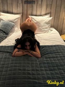 stephanie-escort-via-kinky-696e92cfac6ef70013cba526