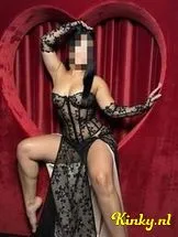 alyen-escort-via-kinky-6999b24a14bdc000123ee3b3