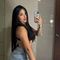 sophie-erotische-massage-via-kinky-68f0e49332844c0013f608db