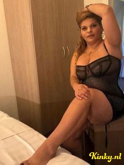 betty-escort-via-kinky-692ecb1bbf038400134d9a10