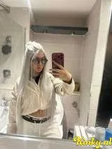 Sasha - New in town student in