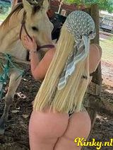 Mery - hot sex dominate girl come do my doggy style