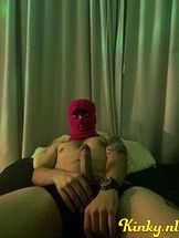 nathan-escort-via-kinky-68fc00c15a625a00138aa97b