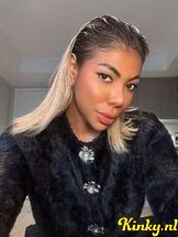 amanda-escort-via-kinky-68f10267aef88e0013c98a5a