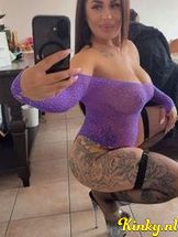 iris-escort-via-kinky-68f26e49aef88e0013c98e1e