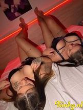 carla&renata-prive-ontvangst-via-kinky-68f21059a9c49d00139646be