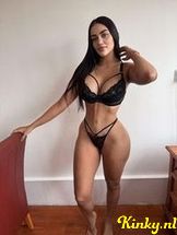 sandy-escort-via-kinky-6916156b5a625a00138adb61