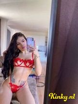 ariana-prive-ontvangst-via-kinky-693fc88e98fed50013e7b4c2