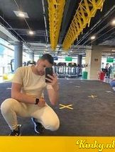 adrián-prive-ontvangst-via-kinky-6913bda9f65b700013932cc9