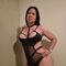 ivanka-ts-prive-ontvangst-via-kinky-68f6a29e32844c0013f614f6