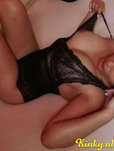carmen-erotische-massage-via-kinky-68f63aac0e66ef00137b2f31
