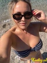 viki-escort-via-kinky-68fb0eca32844c0013f61e3c