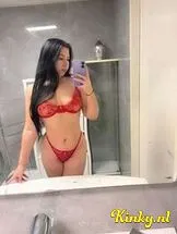 ruby-prive-ontvangst-via-kinky-6980b7b45c4a290013639a15