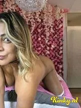 michell-prive-ontvangst-via-kinky-6983085f2ec2c000132c01ba