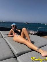 arabella-prive-ontvangst-via-kinky-6913e0d796de7800138363f7